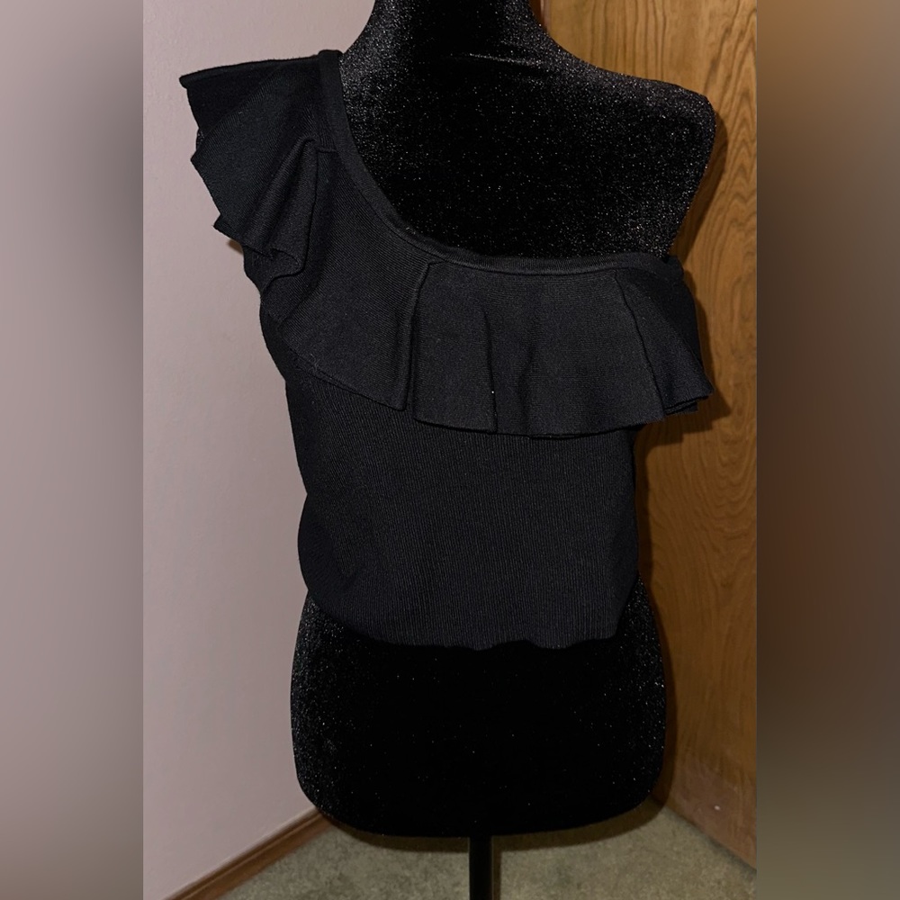 Express one shoulder cropped sweater tank